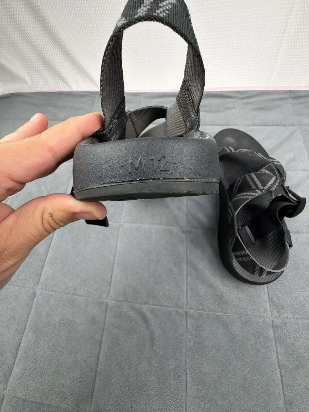 Chaco Mega Z/Classic Men Black Stripe Adjustable Hiking Sandals Size 12 J105747